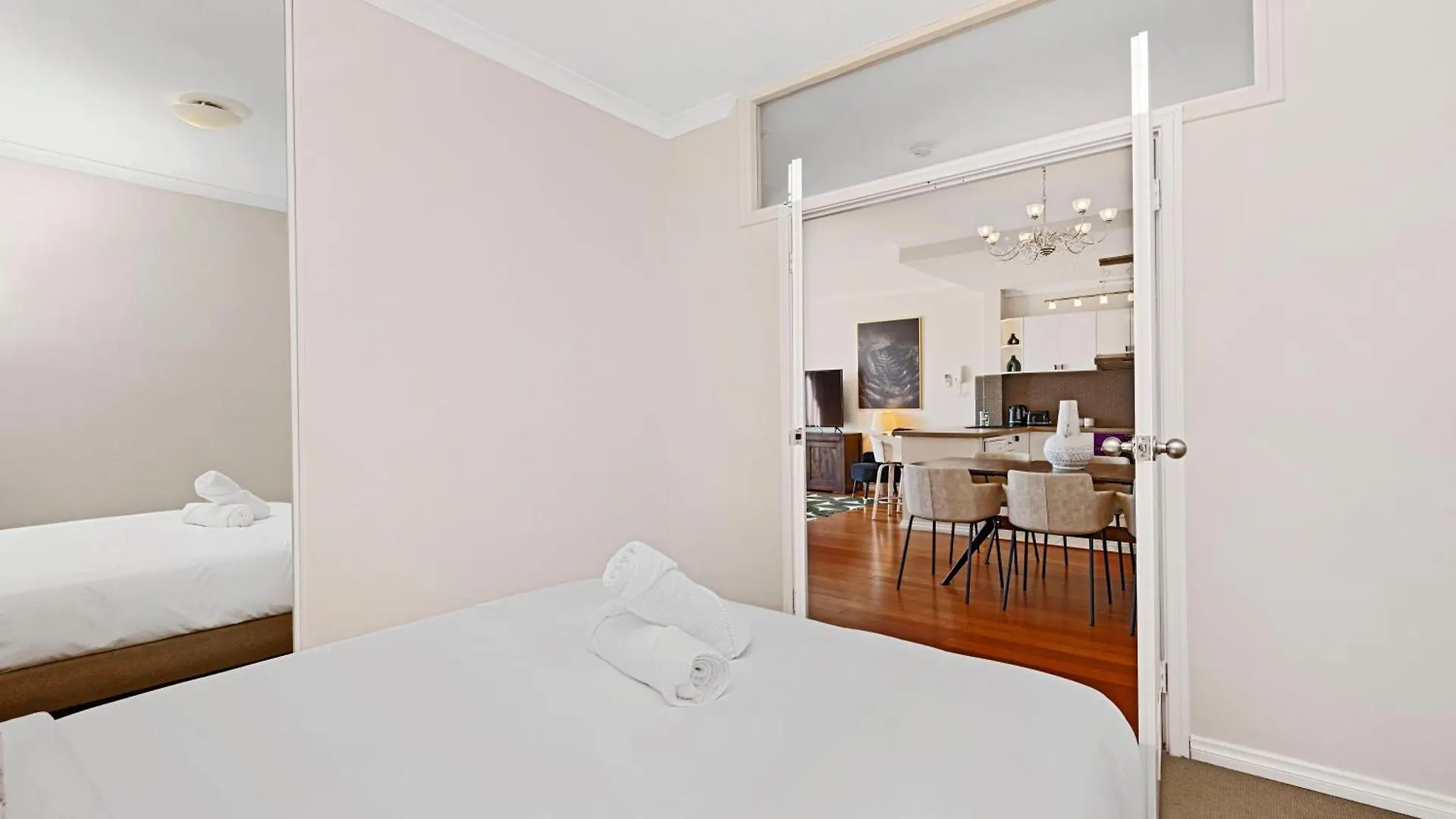 Stunning 3Br Perth Penthouse